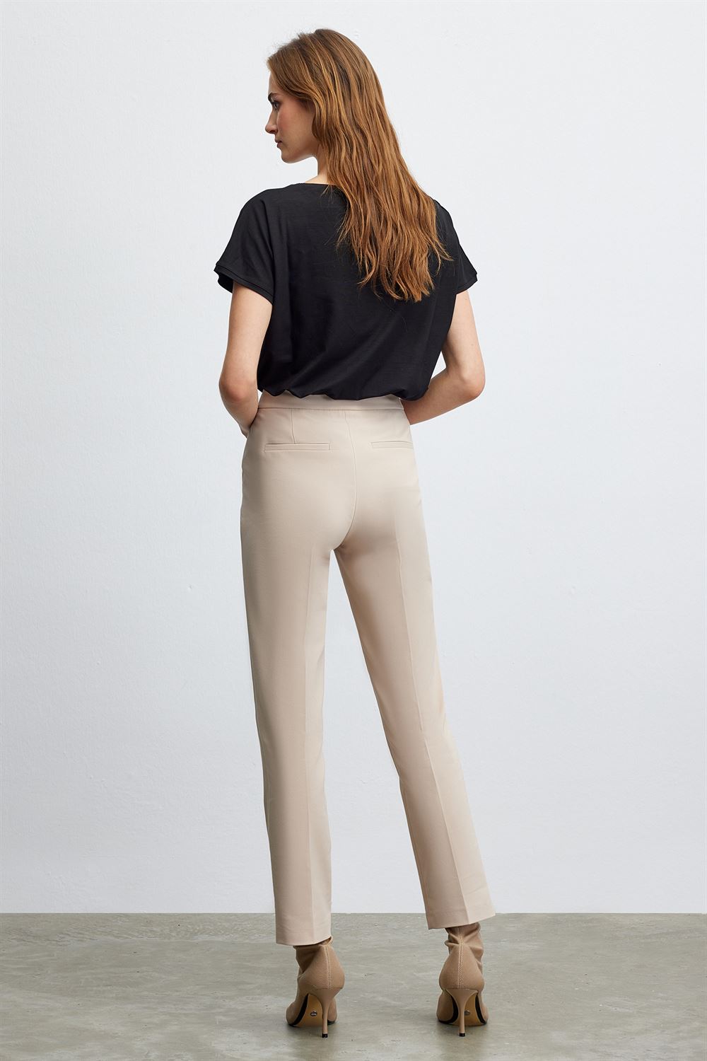 Ön Ortası Dikişli Klasik Pantolon