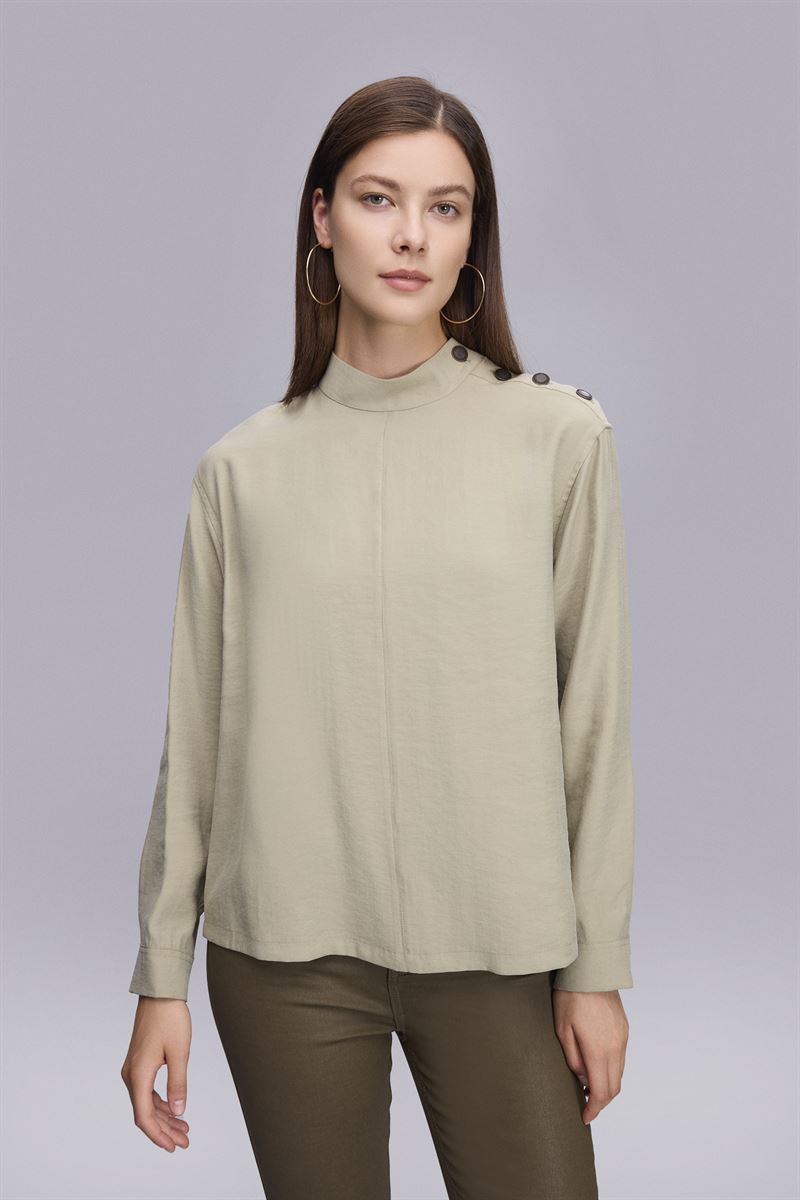 Omuzu Düğmeli Dik Yaka Mint Bluz