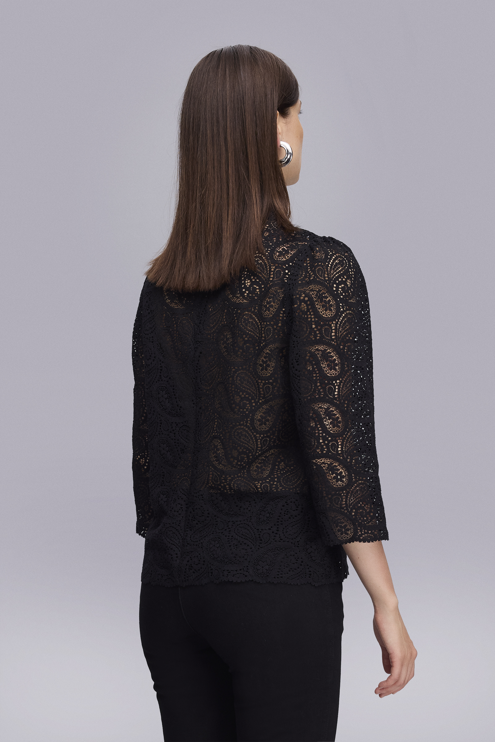 Dik Yaka Truvakar Kol Siyah Dantel Bluz Dik Yaka Truvakar Kol Siyah Dantel Bluz