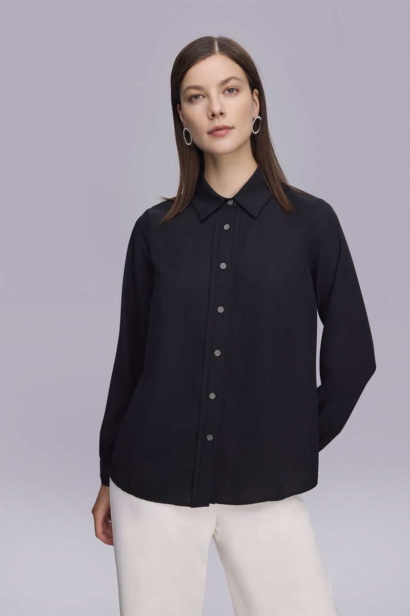 Klasik Siyah Şık Gömlek