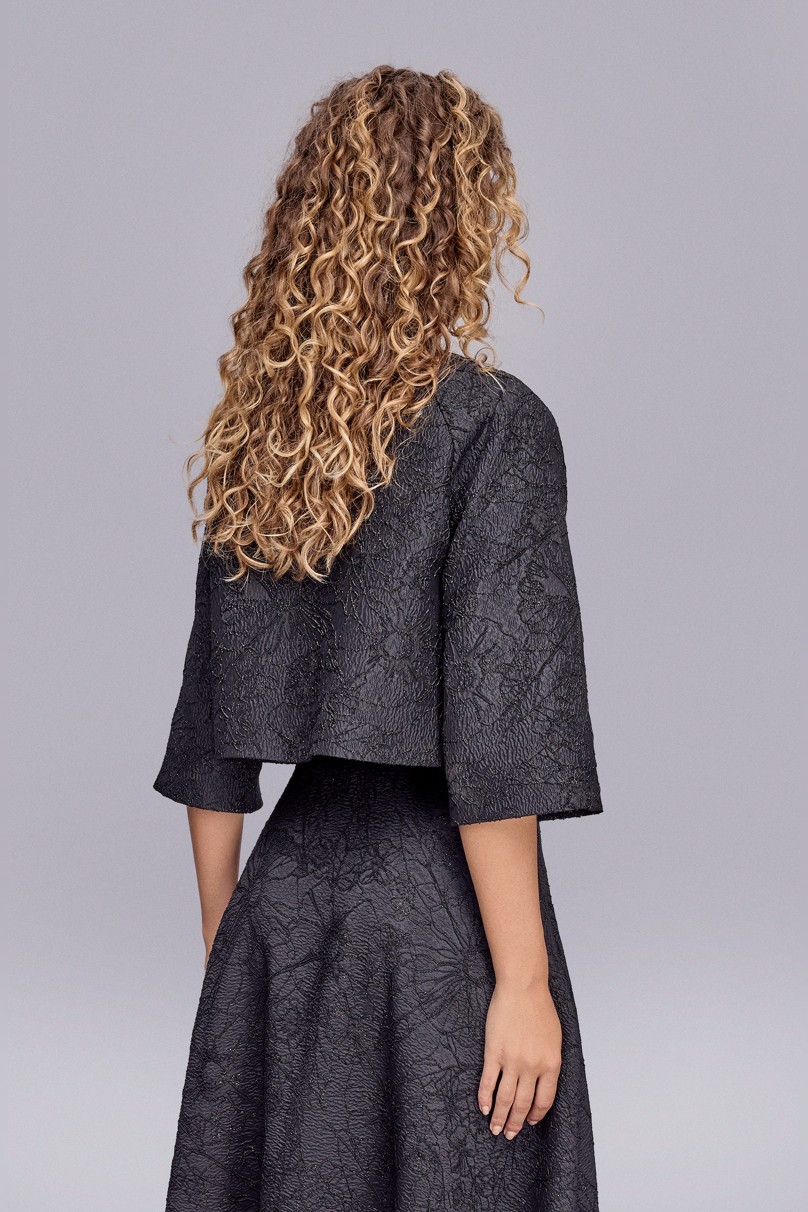 Siyah Dokulu Şık Ceket Siyah Dokulu Şık Ceket